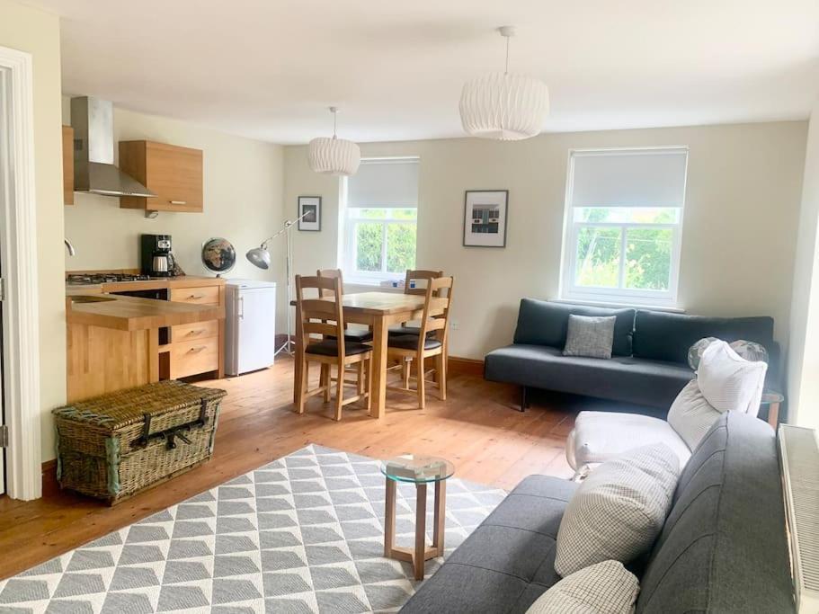 Delightful Ely House Bright And Warm With Cathedral View Apartment Luaran gambar